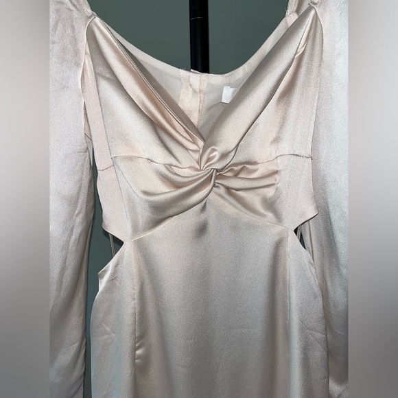 Astr the label pearl lainie dress NWT | size medium - Picture 4 of 9